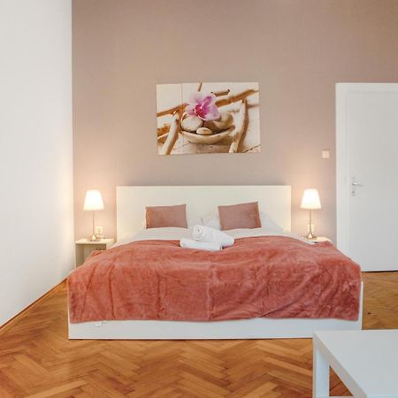 Commodious 3Br Apt. Ideal For Families And Friends Διαμέρισμα Βιέννη Εξωτερικό φωτογραφία